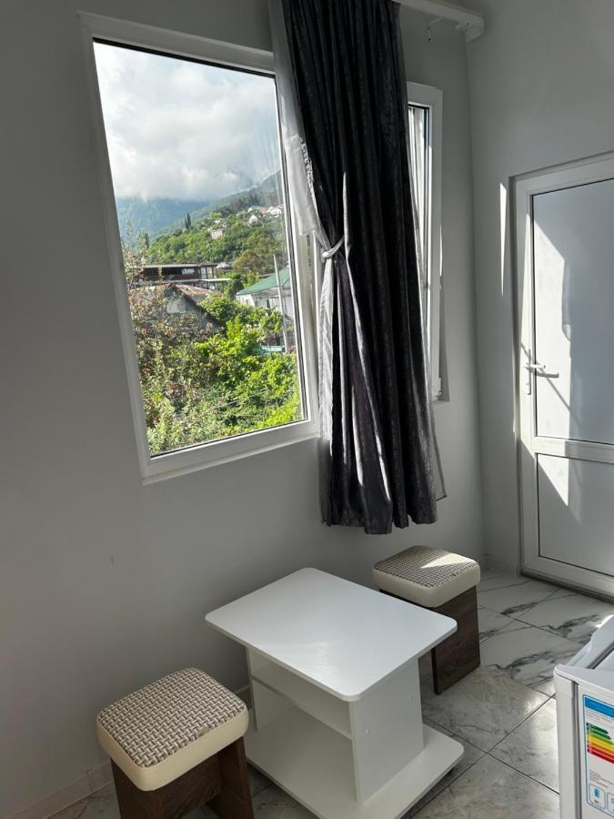 Na Shapsug Guest House Gagra Kültér fotó
