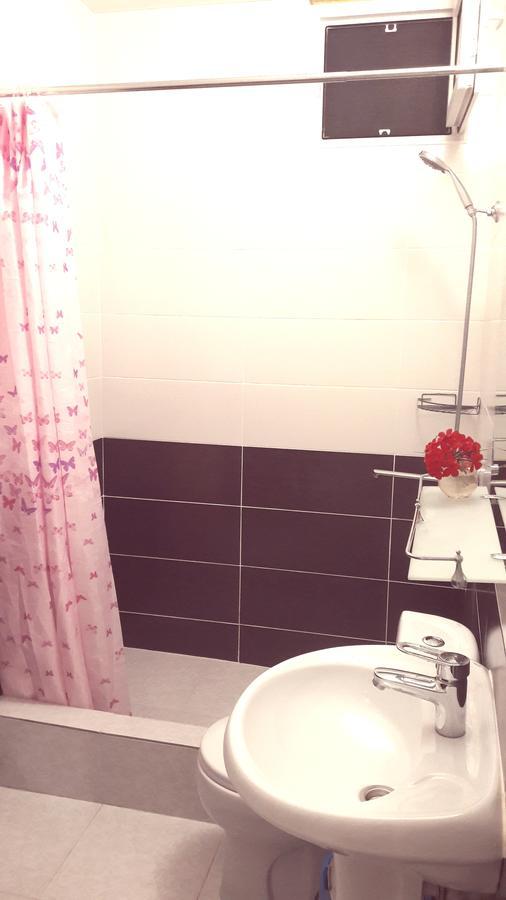 Na Shapsug Guest House Gagra Kültér fotó